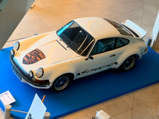 ../「菅井汲が愛したポルシェ」911 Carrera RS 2.7